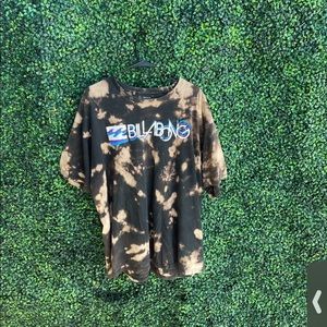 Black/tan Billabong t-shirt